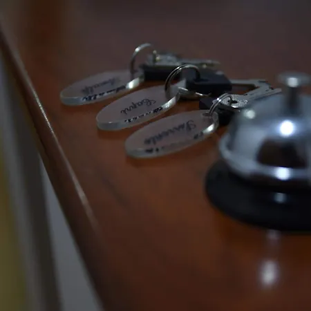 The Night 4* סורנטו